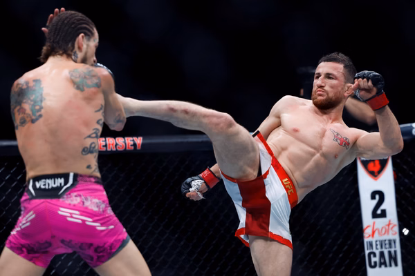 Assista UFC ao vivo no celular