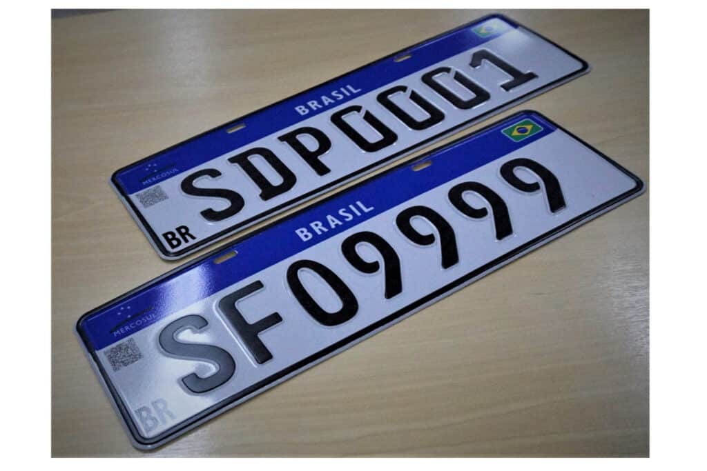 Placa de Moto: Segredos Revelados!