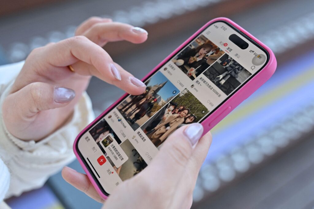 Baixe RedNote e explore vídeos curtos